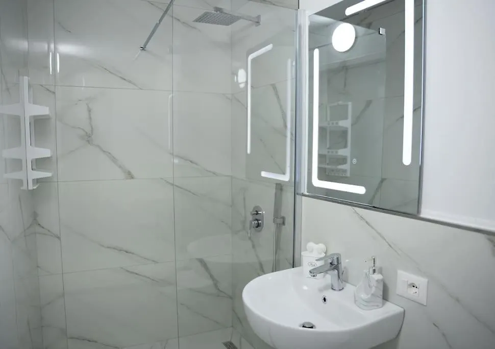 Apartment The City Charm Duplex Shkodra